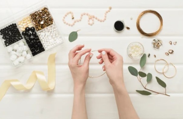 Virtual Wire Jewelry Making (Kit Included)